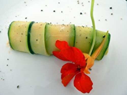 Ballotine de crabe en robe de courgettes.