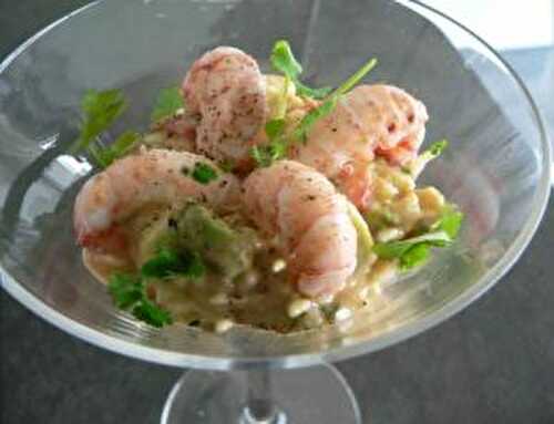 Cocktail d’avocat aux langoustines , sauce au whisky.