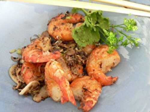 Crevettes sautées au poivre et sel