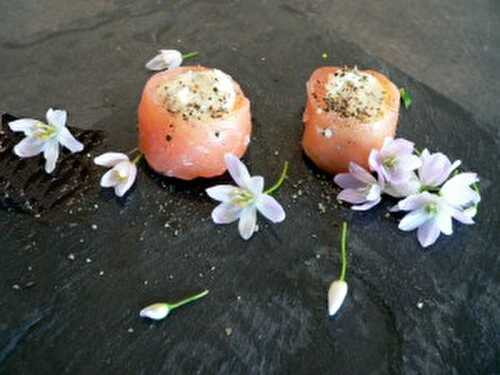 Makis de saumon fumé au boursin .