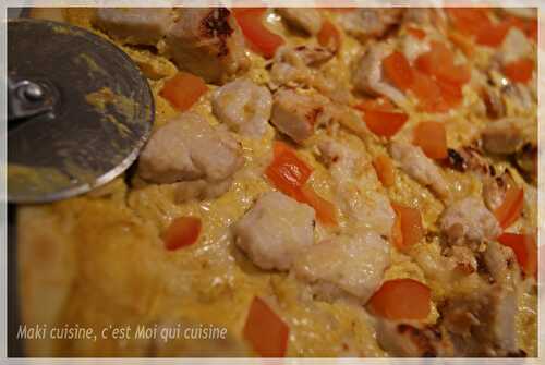 Pizza poulet à la moutarde et au curry