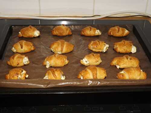 Croissants feuilletés au saumon pour l'apéro