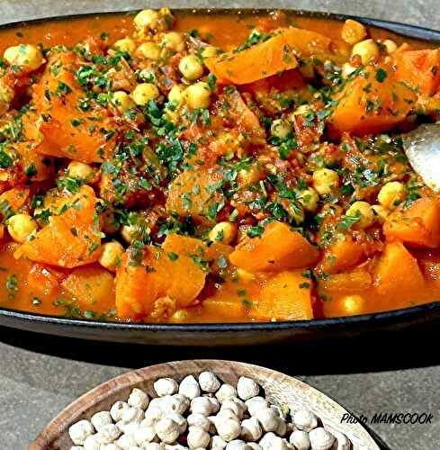 Tajine de patates douces aux pois chiches