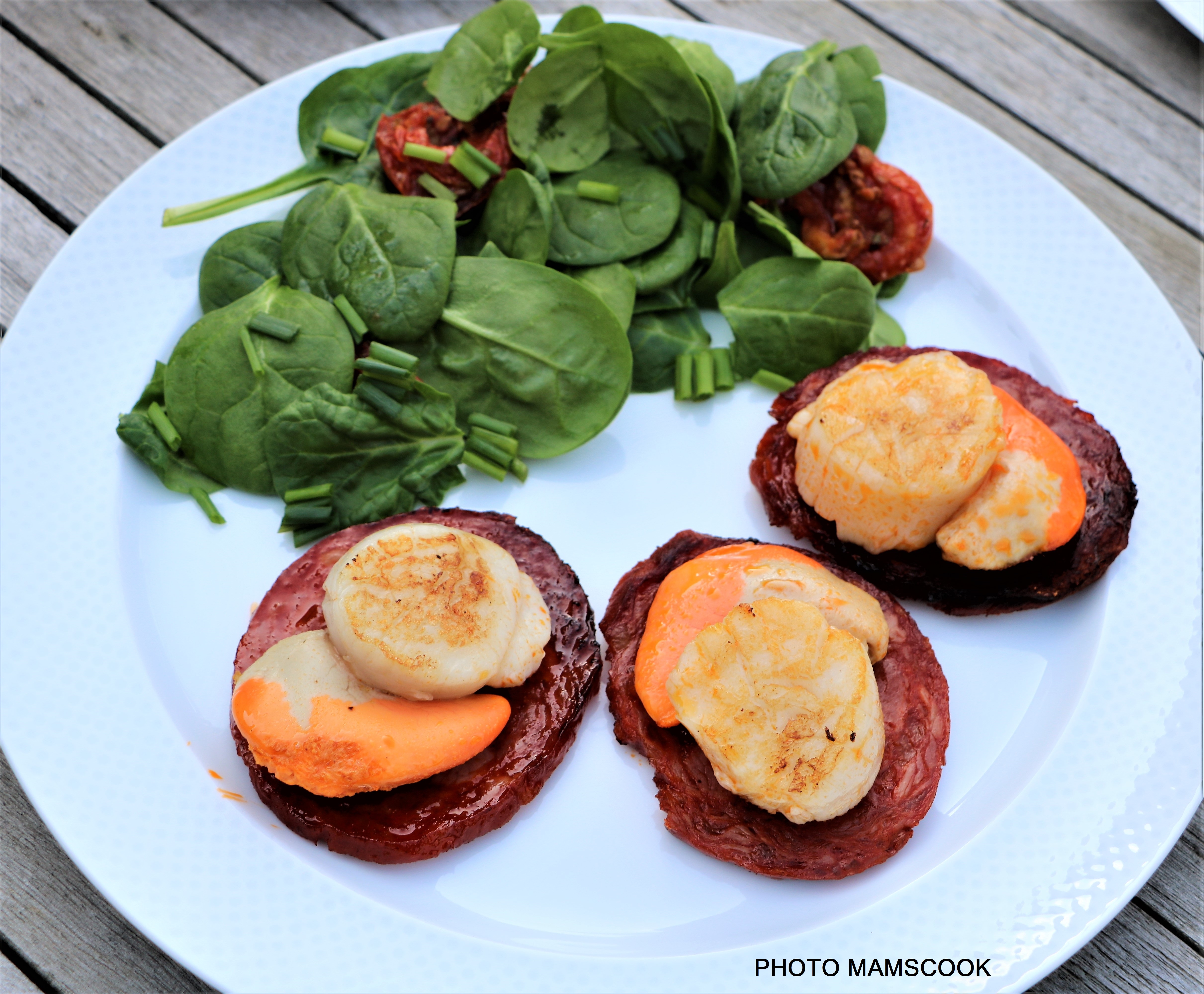 Coquilles Saint Jacques snackées au chorizo