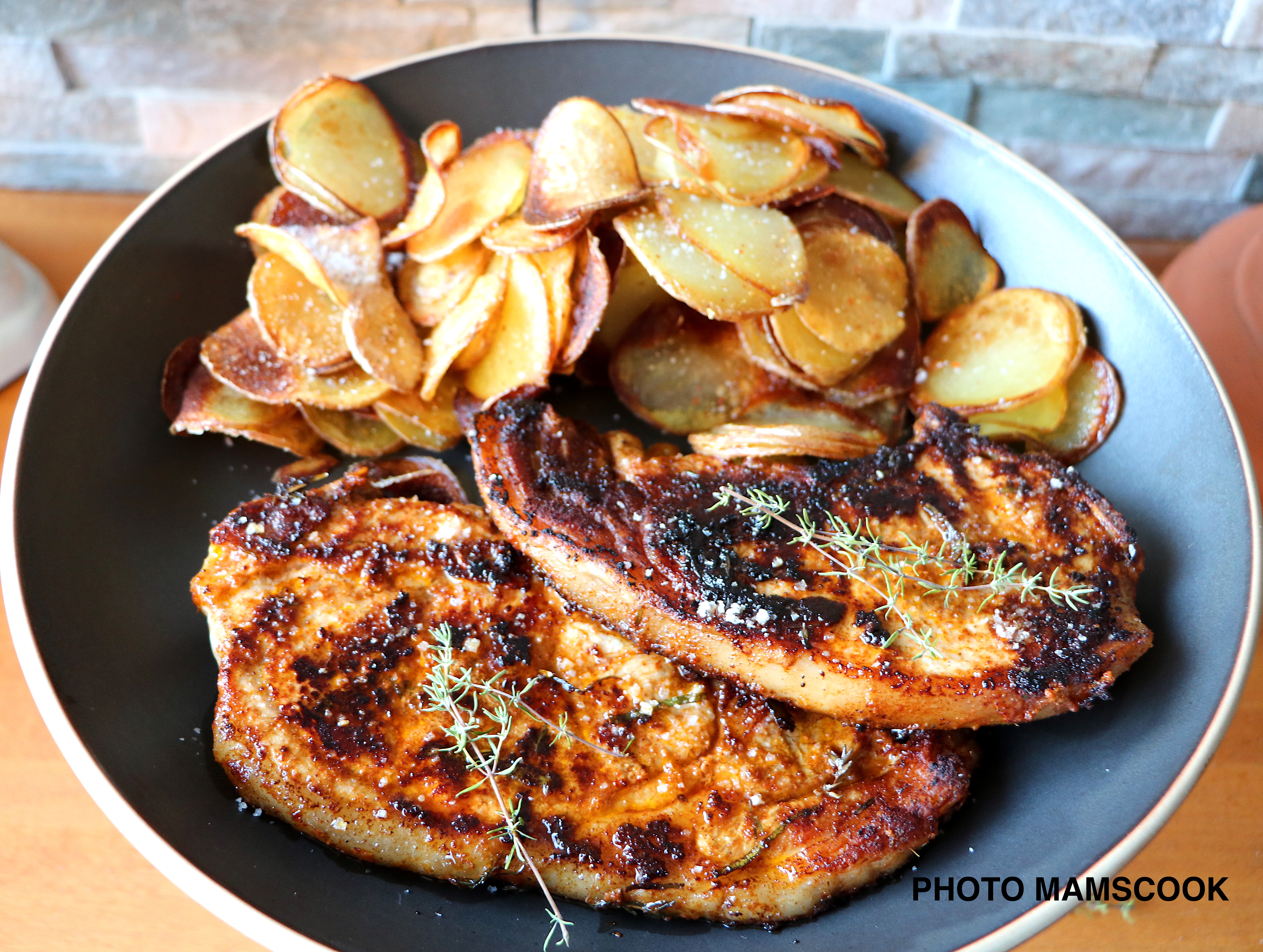 Côtes de porc aux épices à la plancha