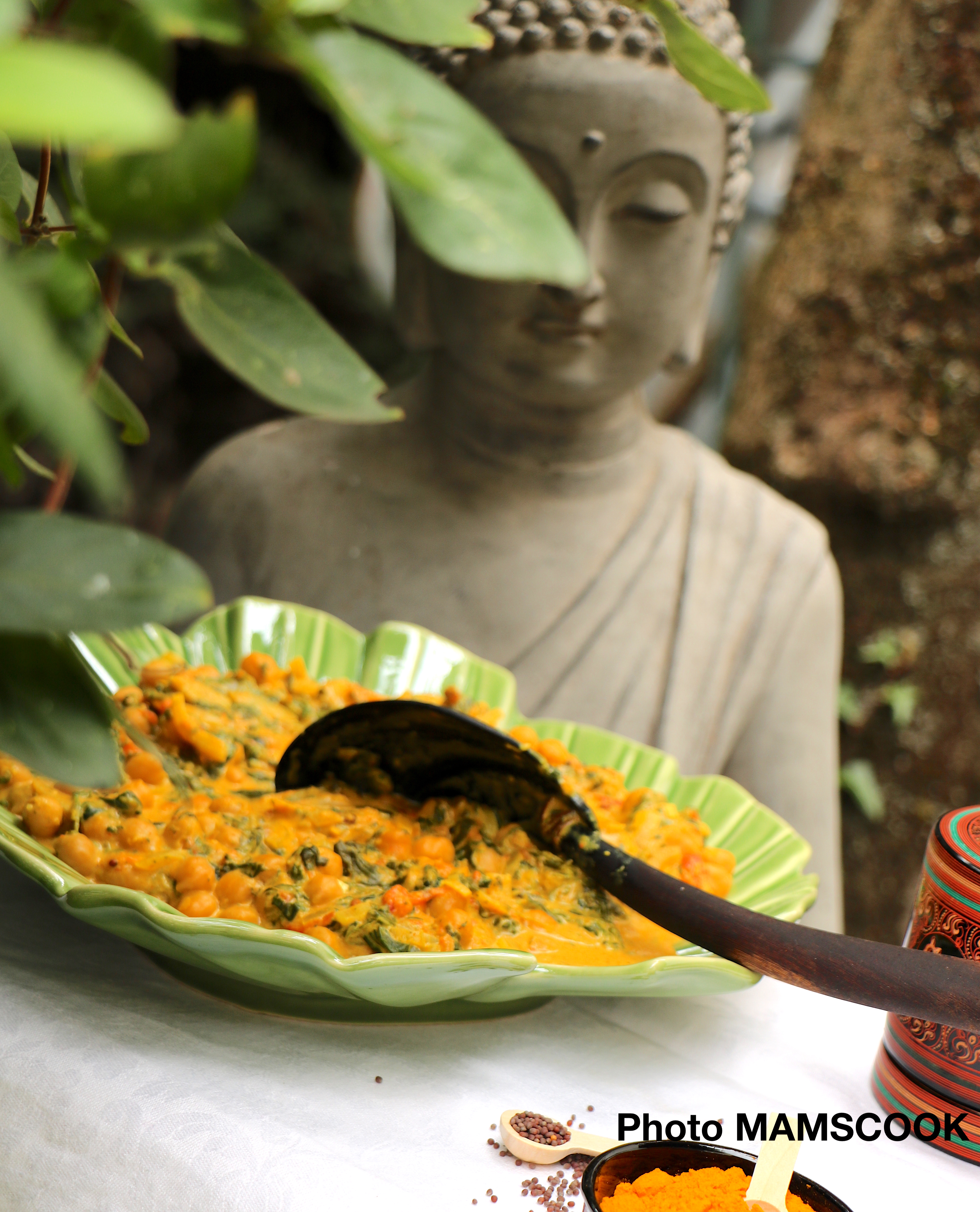 Dahl de pois chiche aux épinards