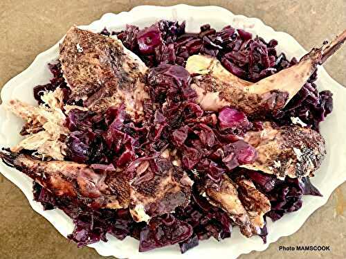 Faisan au chou rouge et aux lardons