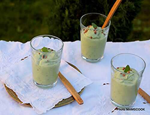 Gaspacho tout frais, concombre avocat