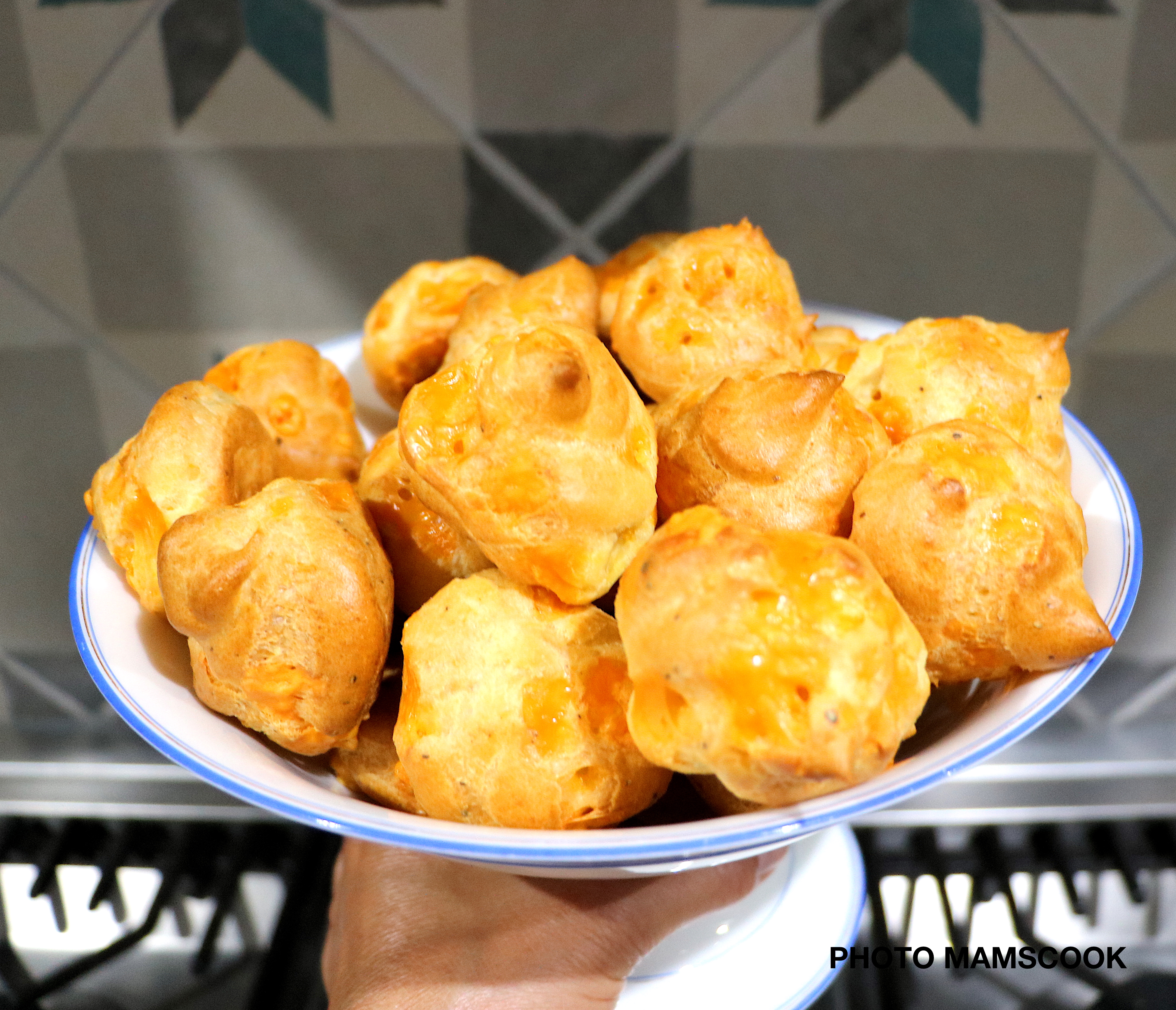 Gougères à la mimolette vieille