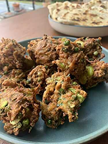 Pakoras aux légumes de printemps et à la farine de pois chiche