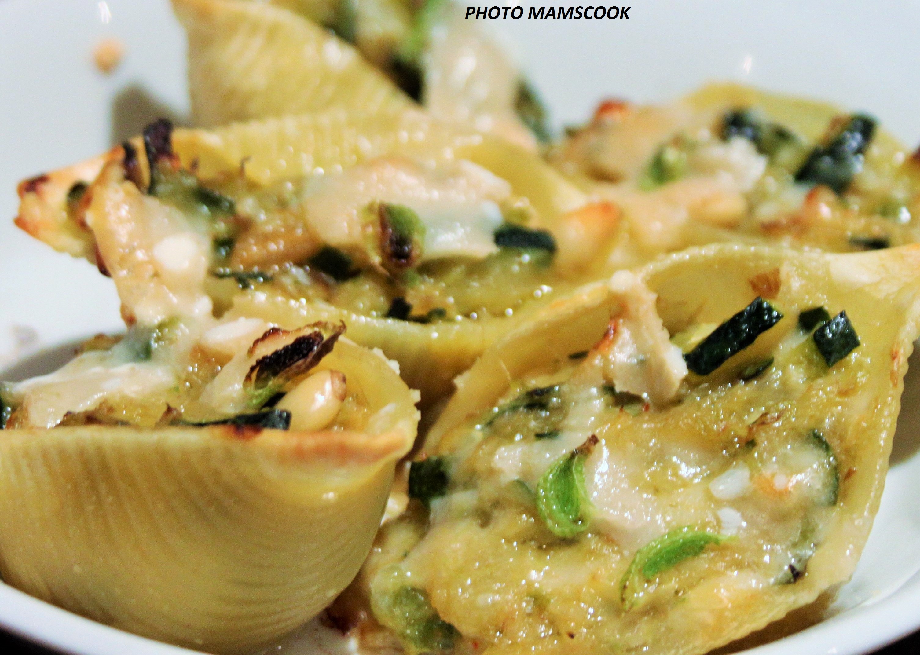 Pâtes farcies aux courgettes et à l'aillet