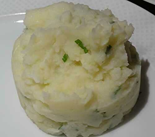 Purée de pomme de terre à l'ail rôti