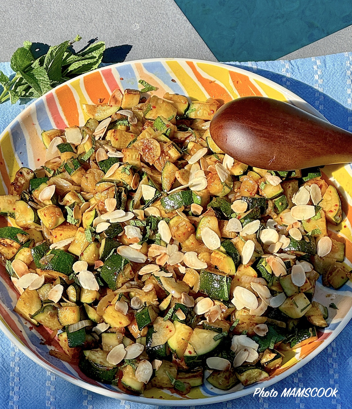 Salade de courgettes rôties au cumin