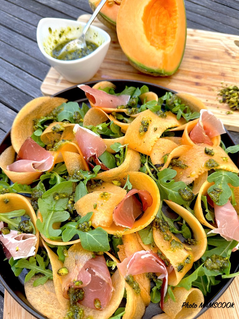Salade fraicheur de melon au pesto de pistaches