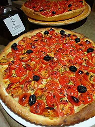 Tarte d'été aux tomates cerise