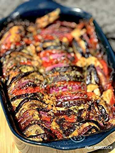 Tian aubergines, tomates, oignons rouges