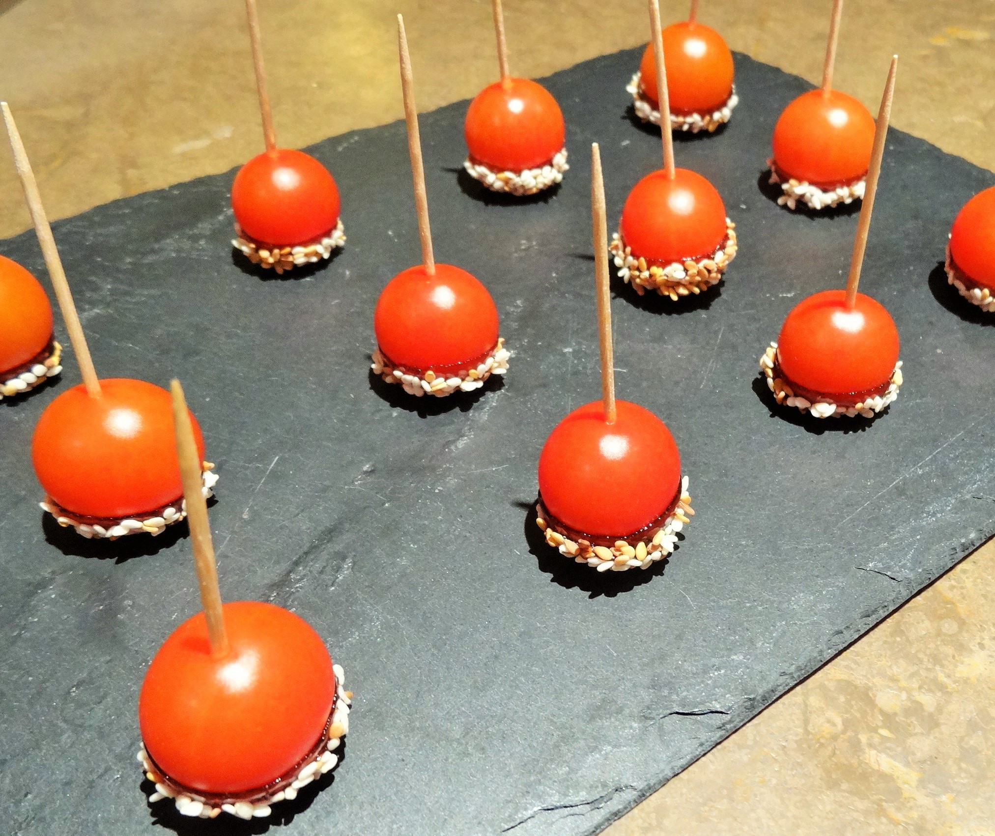 Tomates cerise façon pomme d'amour