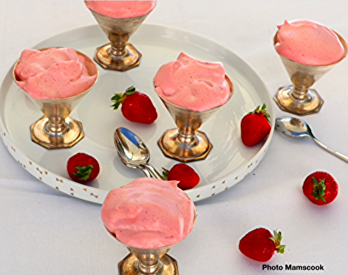 Une mousse de fraises comme un Nuage de fraises