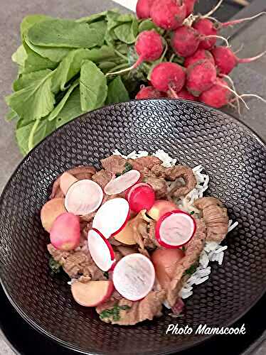 Wok de boeuf Gascon Label Rouge aux radis et fanes de radis...