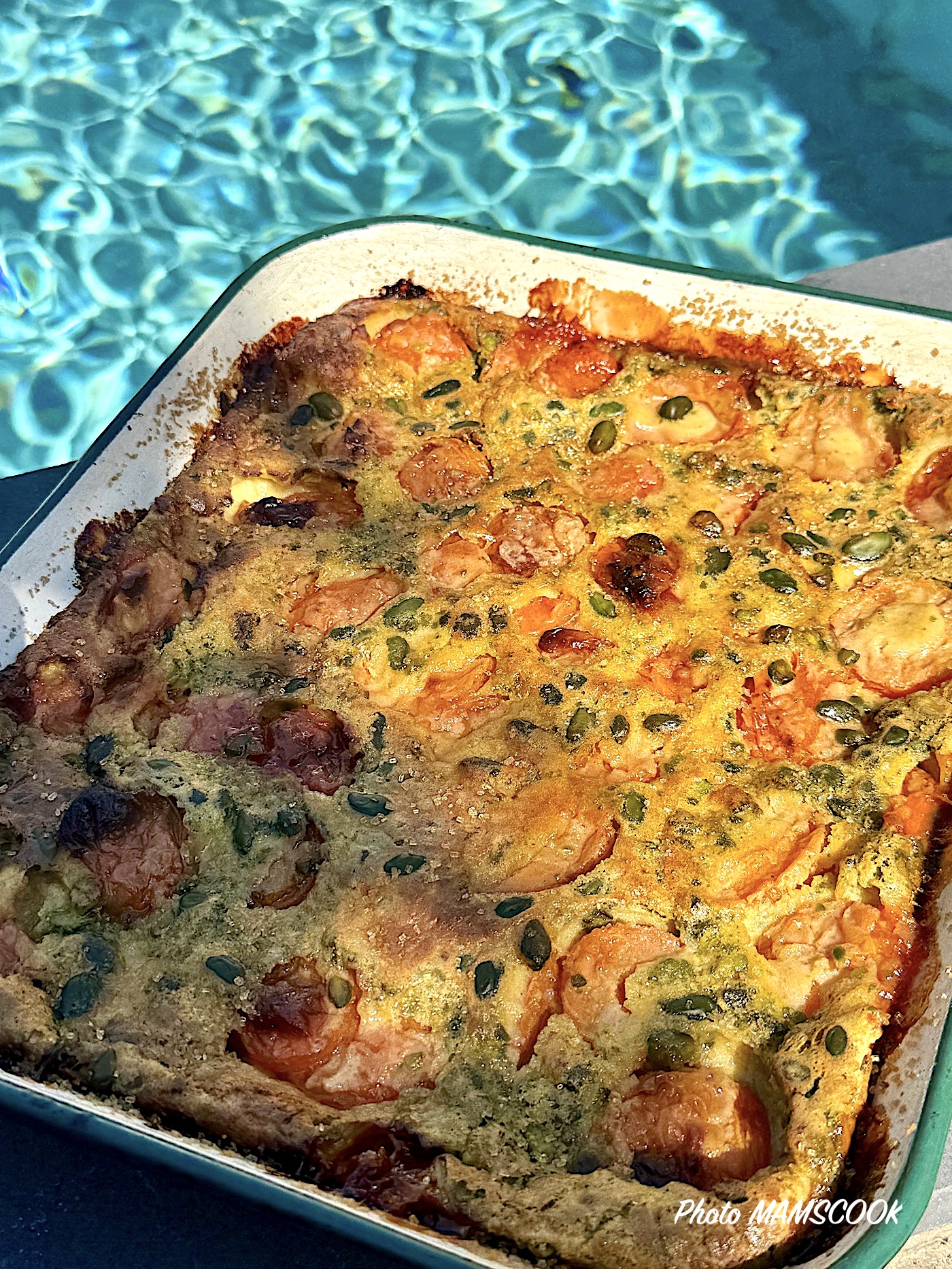 Clafoutis aux abricots rôtis et aux pistaches