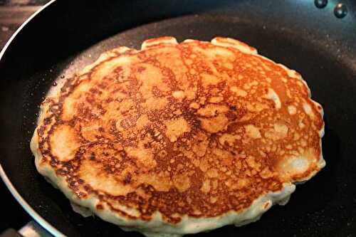 Pancakes américains moelleux : recette de pâte à pancake