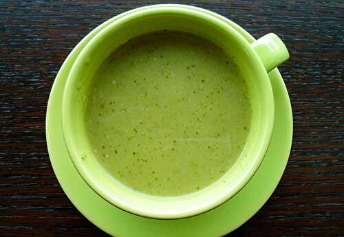 Soupe de courgette simple