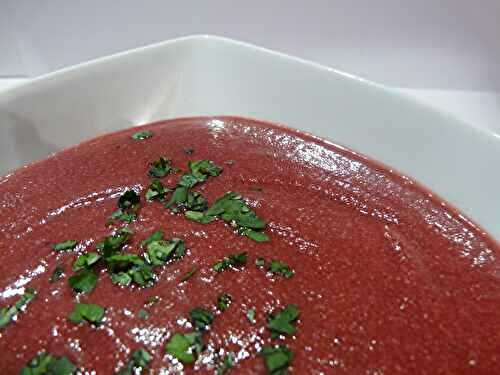 Recette de la soupe de betteraves rouges 