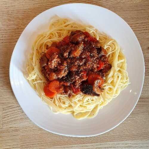 Bolognaise de légumes et de boeuf (494 Kcal )