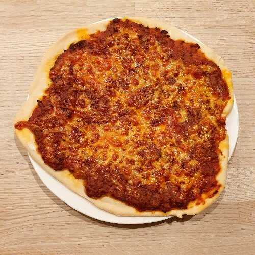 Pizza bolognaise 100% maison (853 Kcal)