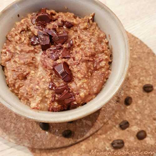 Porridge au café et chocolat (361 Kcal)