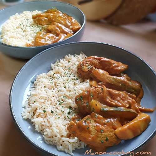 Courgettes à la crème de coco, tomate et au curry (625 Kcal)