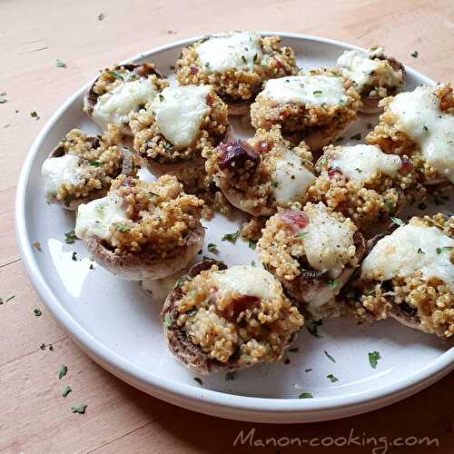 Champignons farcis aux quinoas, ail et mozzarella (467 Kcal)