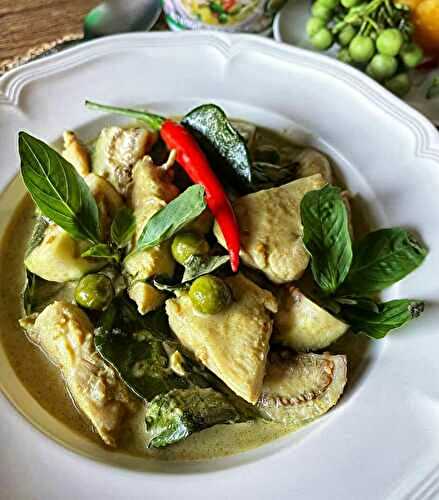 Authentique poulet au curry vert thaï