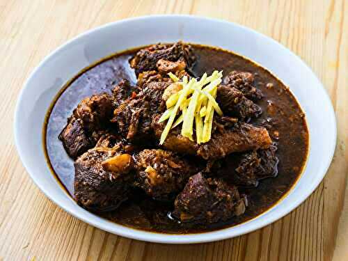 Gaeng Hang Lay - Curry thaï de porc
