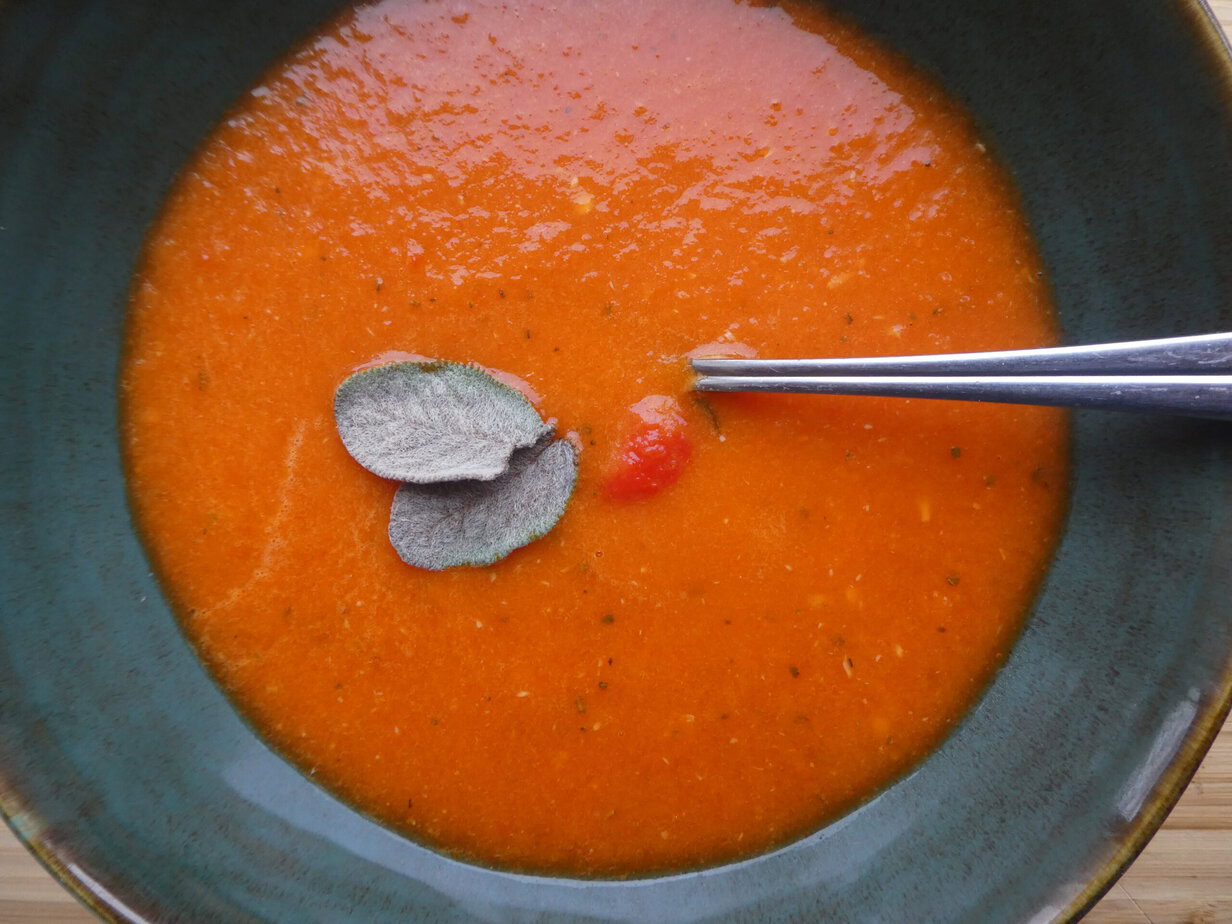 Soupe de poivrons rôtis