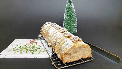 Bûche aux pommes râpées, amandes, noix et cognac