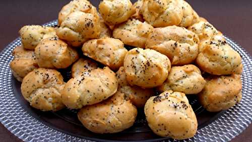 Choux au pavot et à la fleur de sel