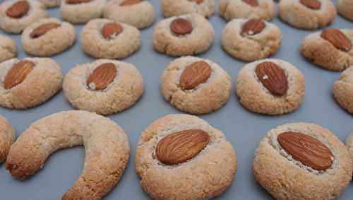 Petits-fours à la pâte d’amande et fruits déguisés