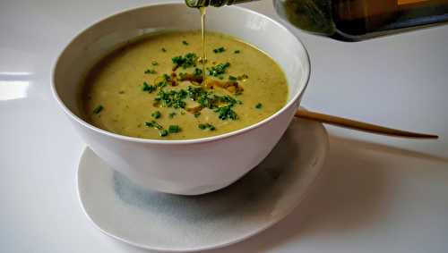 Soupe de courgettes grillées