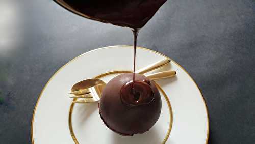 Sphères surprise en chocolat