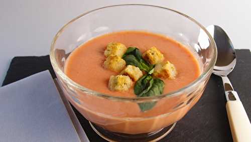 Velouté de tomates glacé