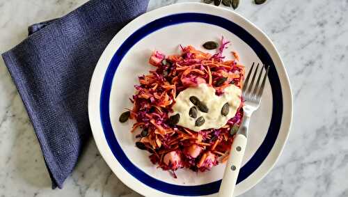 Salade de chou rouge, carottes et pommes