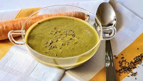 Potage de fanes de carottes au cumin