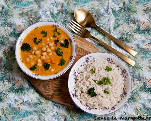 Curry de pois chiches, tomate et cacahuète