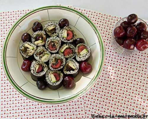 Makis cerises et courgette au pesto