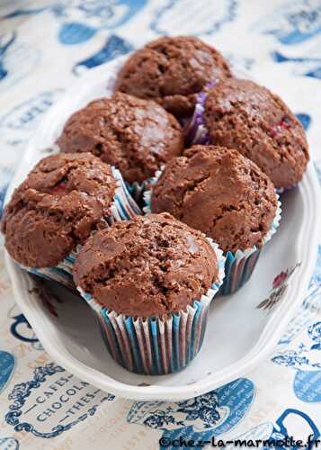 Muffins au chocolat, fraises et noix de coco