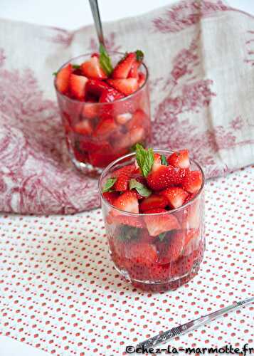 Salade de fraise à la fleur d’oranger et à la menthe