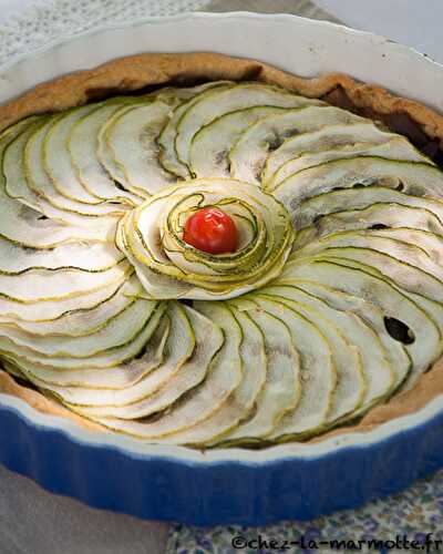 Tarte à l’oignon rouge, courgette et ricotta