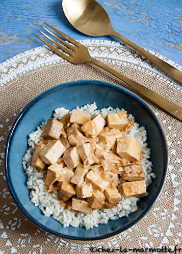 Tofu épicé aux cacahuètes (Le tofu, c’est pas dégueu !! #5)