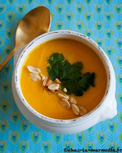 Velouté de carotte, beurre de cacahuètes et miso